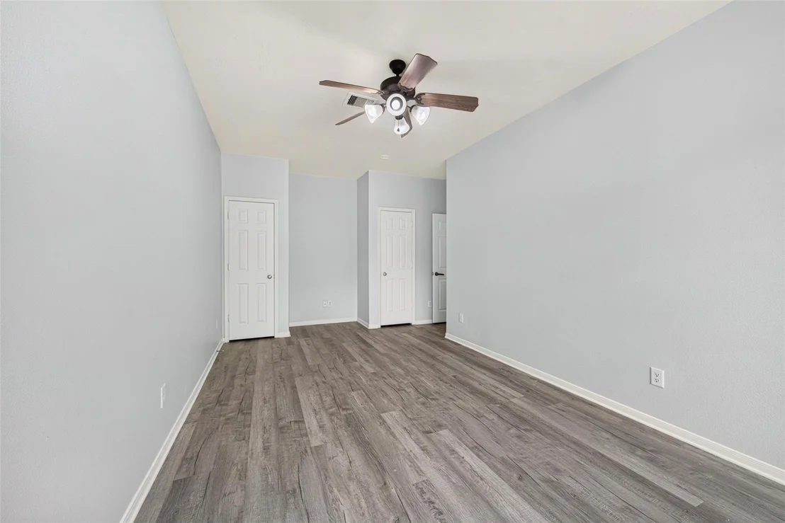 Photo of 11023 Leigh Woods Drive