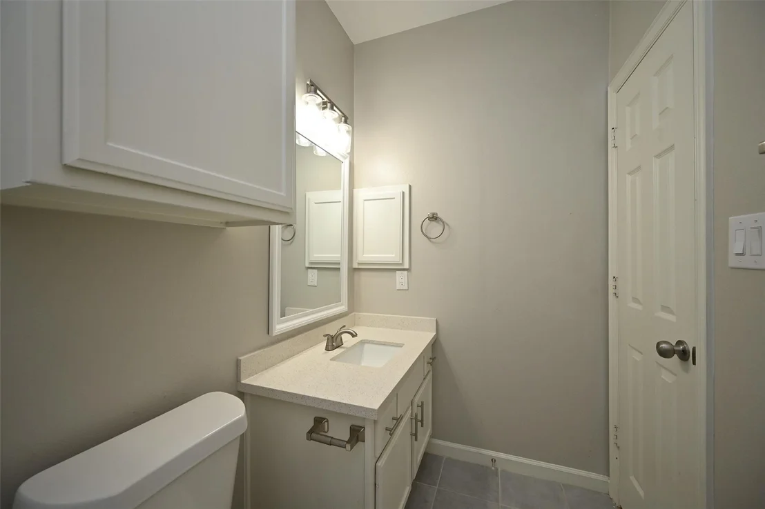 Photo of 1502 Beaconshire Road