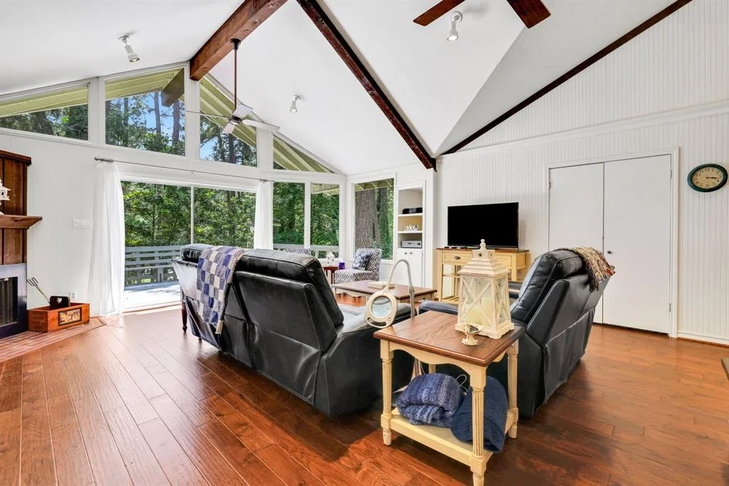 Photo of 1251 Lakeview Estates Drive