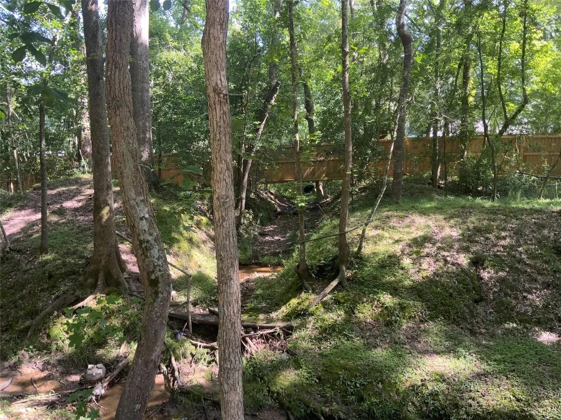 Photo of 1114 Lake Glen Road