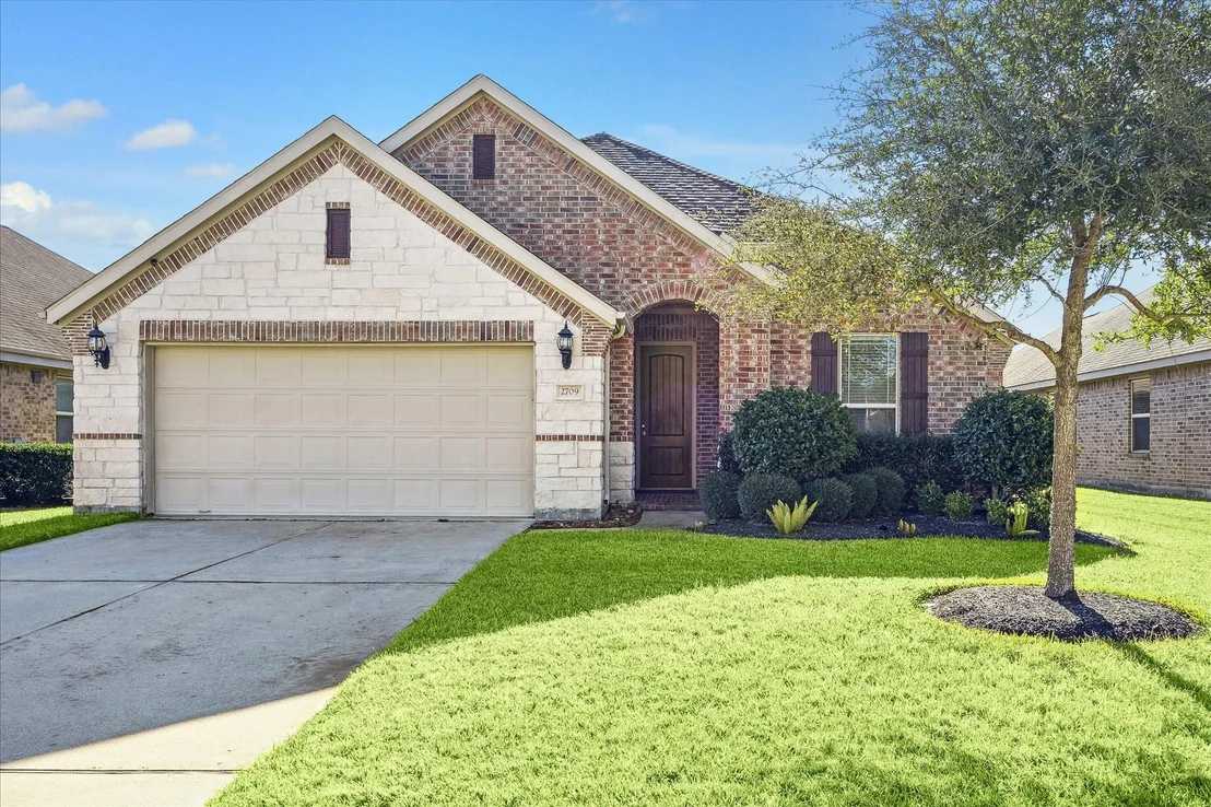 Photo of 2709 Park Crossing