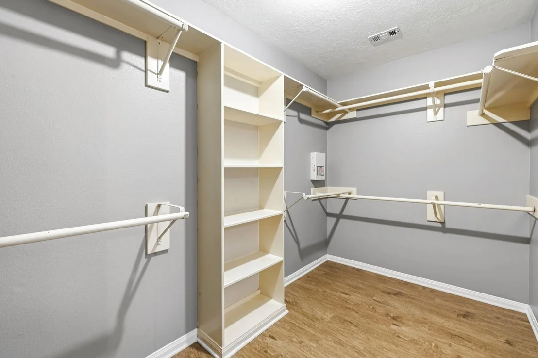 Photo of 18403 Maple Mill Drive