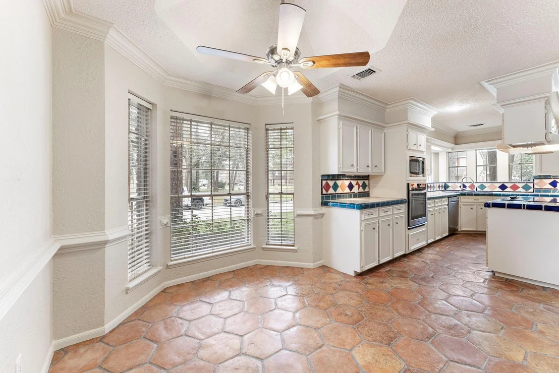 Photo of 5718 Glenmere Lane
