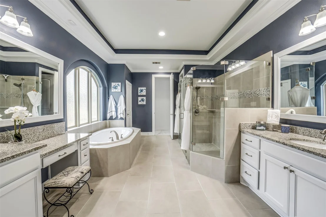 Photo of 2202 Park Ravine Drive