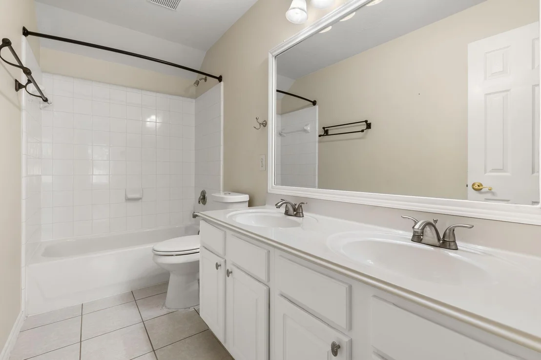 Photo of 27 Queenscliff Circle