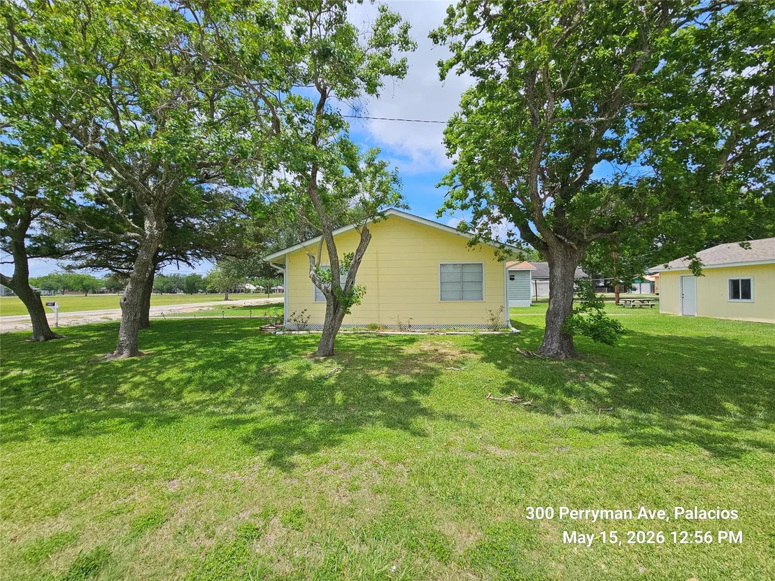 Photo of 300 Perryman Avenue