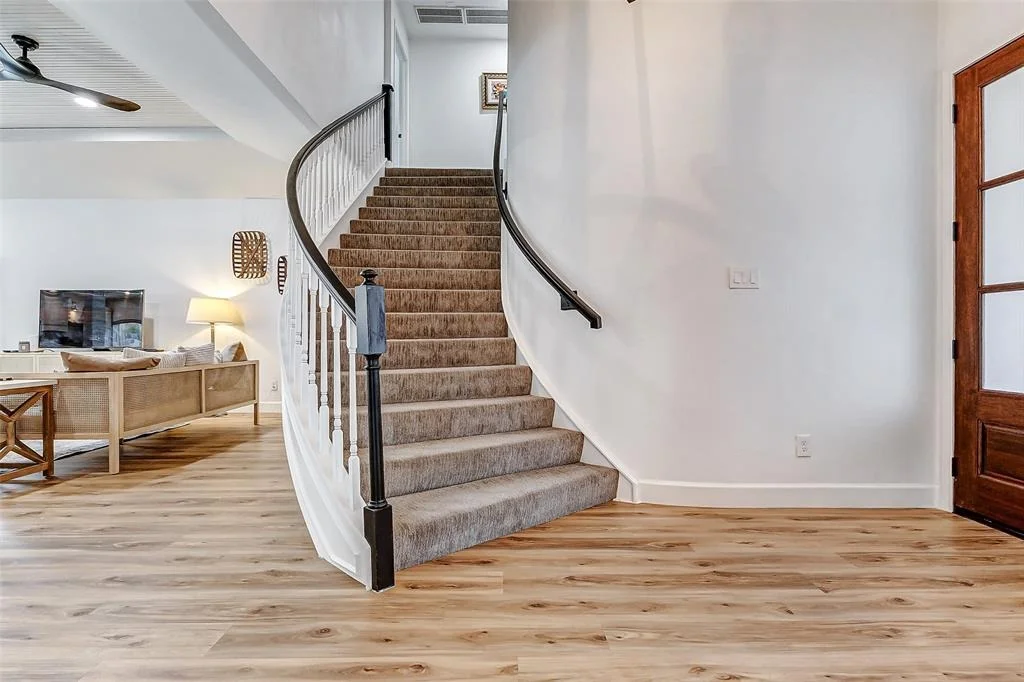 Photo of 24714 Mount Auburn Drive