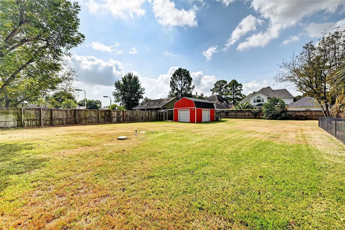 Photo of 6 Oak Hollow Circle
