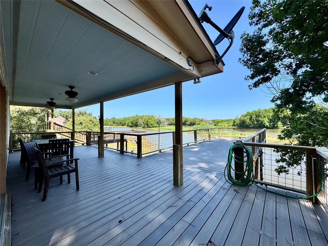 Photo of 83 Lakeside