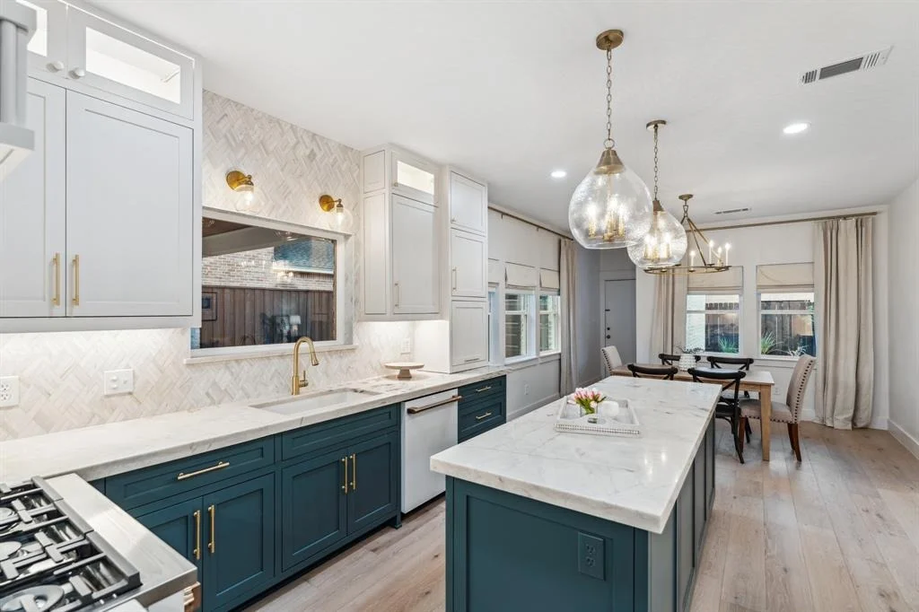 Photo of 407 Sandy Bluff