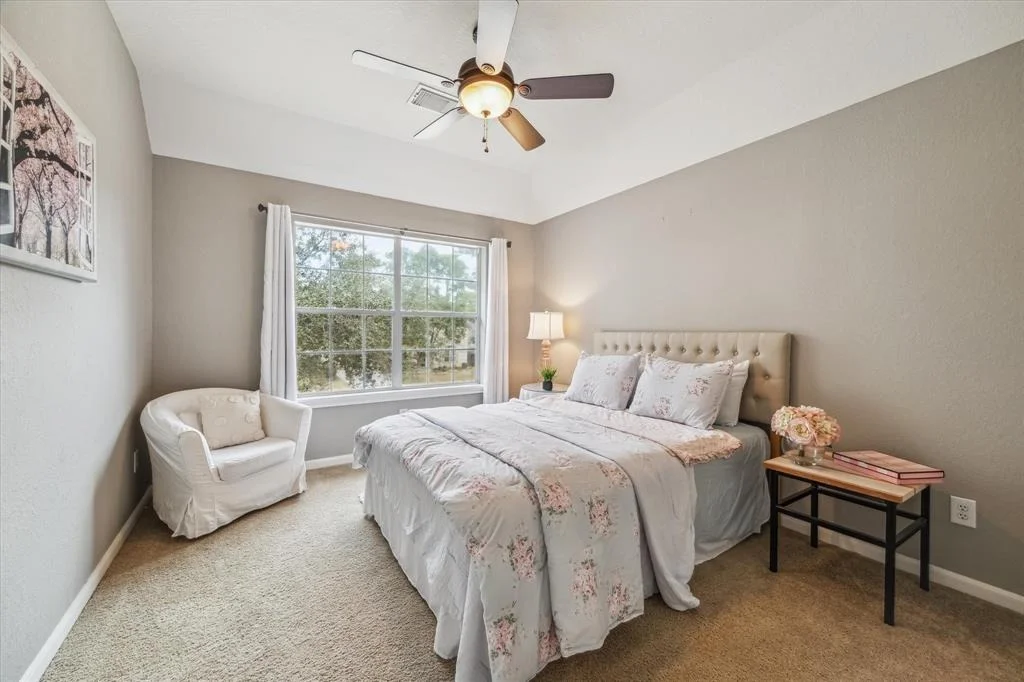 Photo of 14434 Sunbluff Court