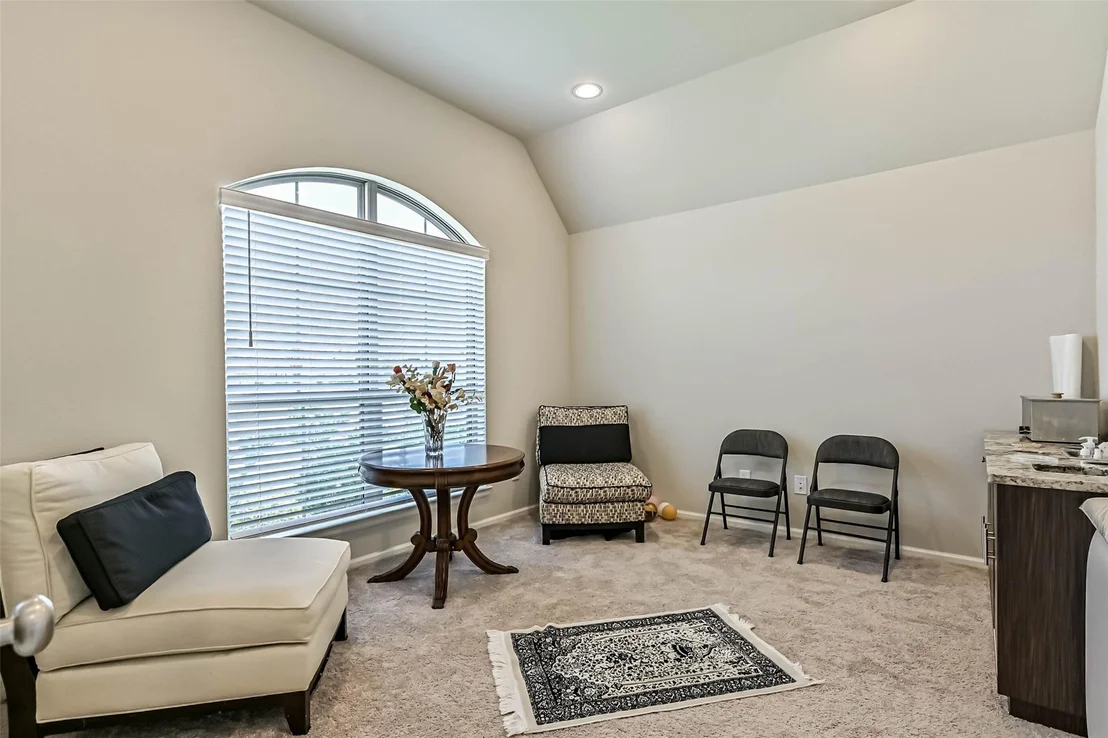 Photo of 5138 Walnut Grove Lane