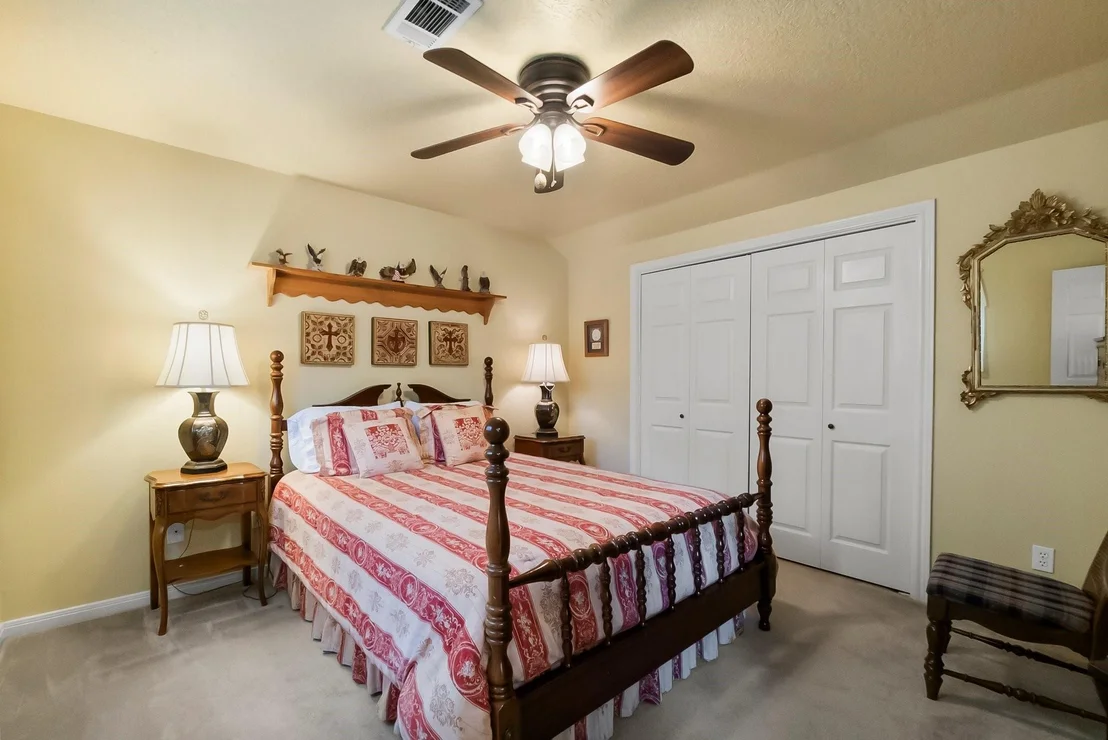 Photo of 292 Apple Valley Drive