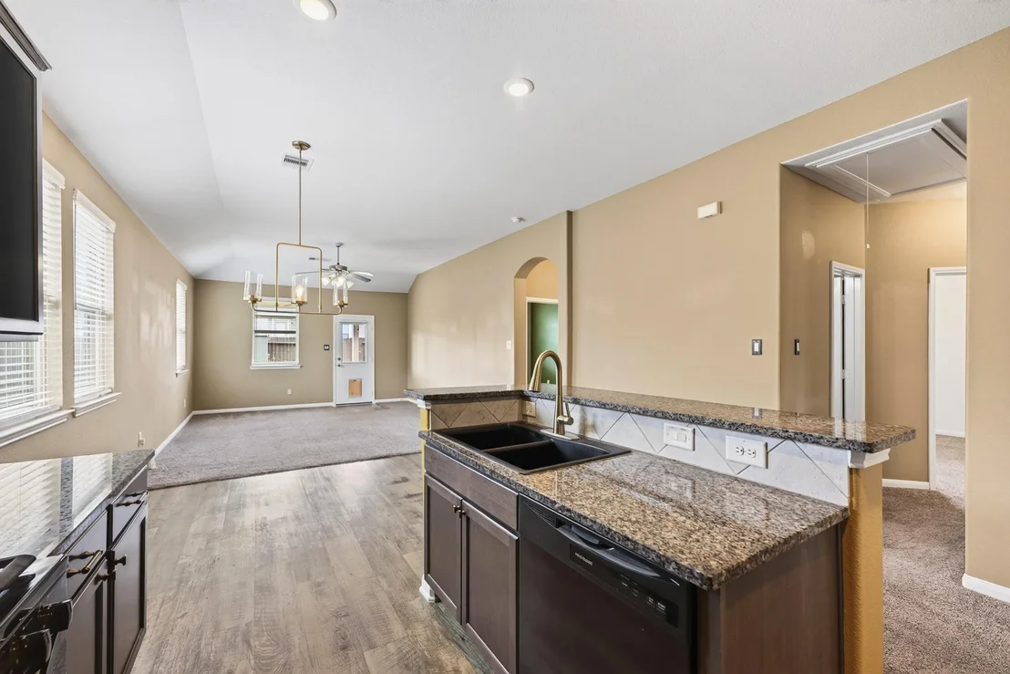 Photo of 14465 Weir Creek Road