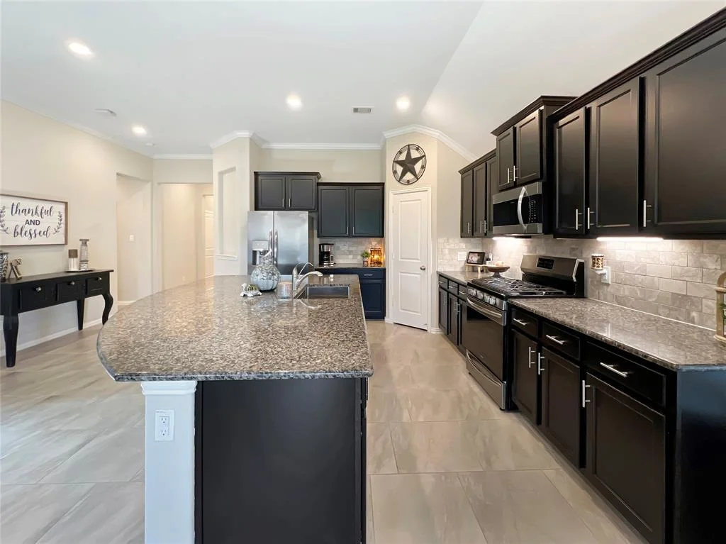 Photo of 2718 Little Caney Way