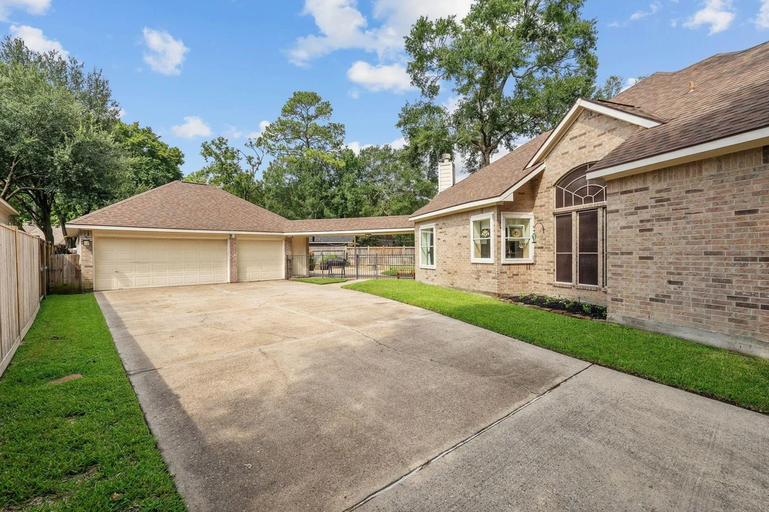 Photo of 30639 Victoria Estates Drive
