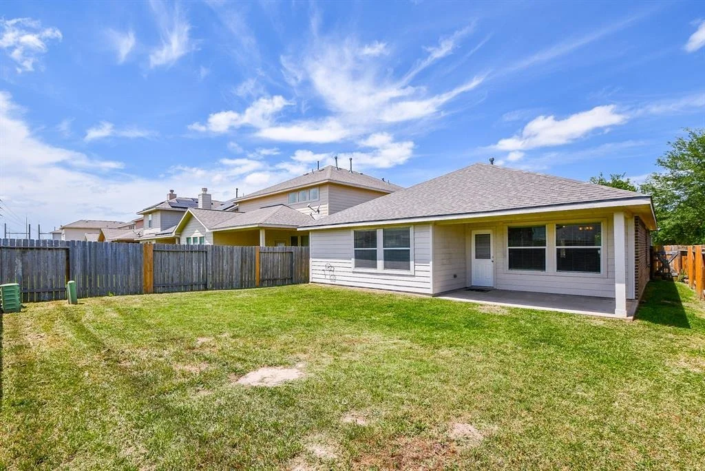 Photo of 26923 Glacier Creek Drive