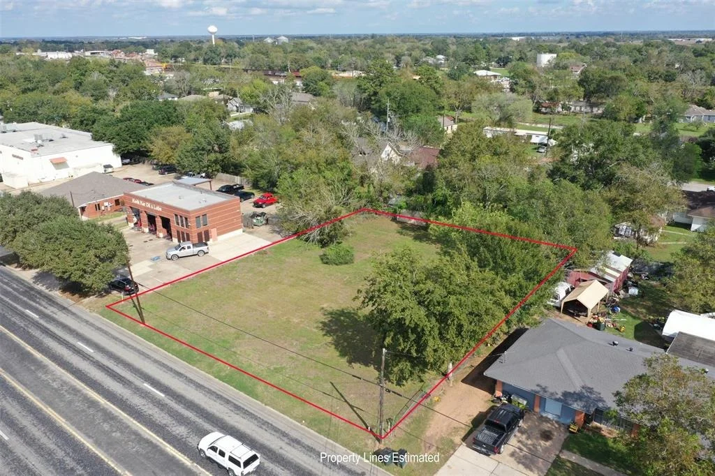 Photo of 902 Meyer