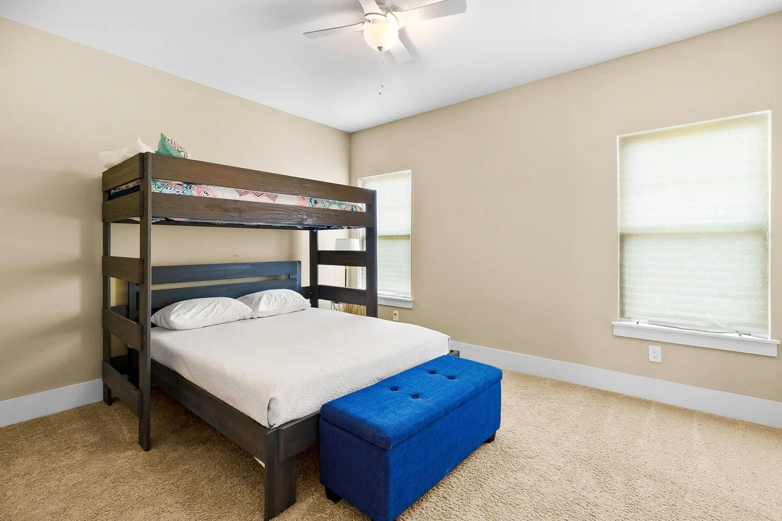 Photo of 428 Bridgelanding