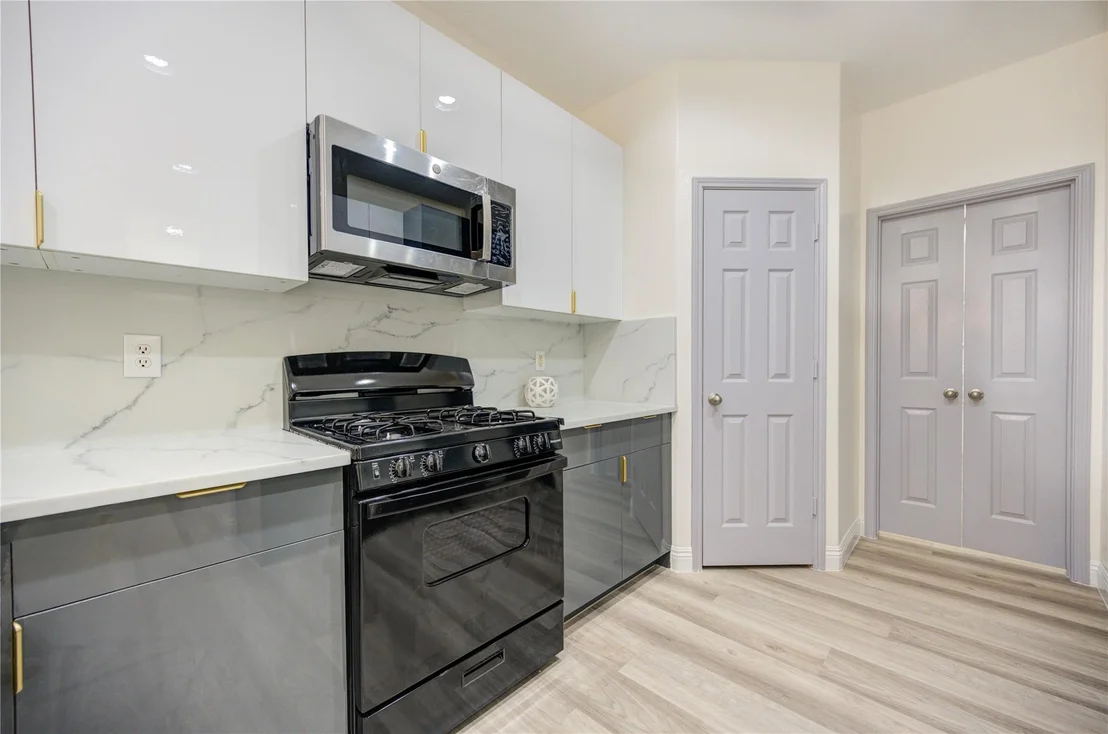 Photo of 21626 Amesbury Meadow Lane