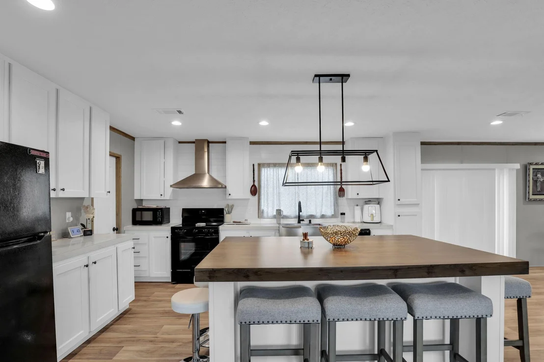 Photo of 1221 Peter Pine Street