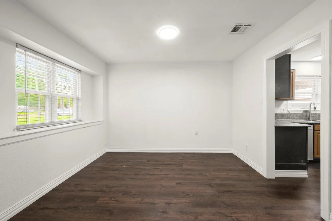 Photo of 25311 Stone Mill Lane