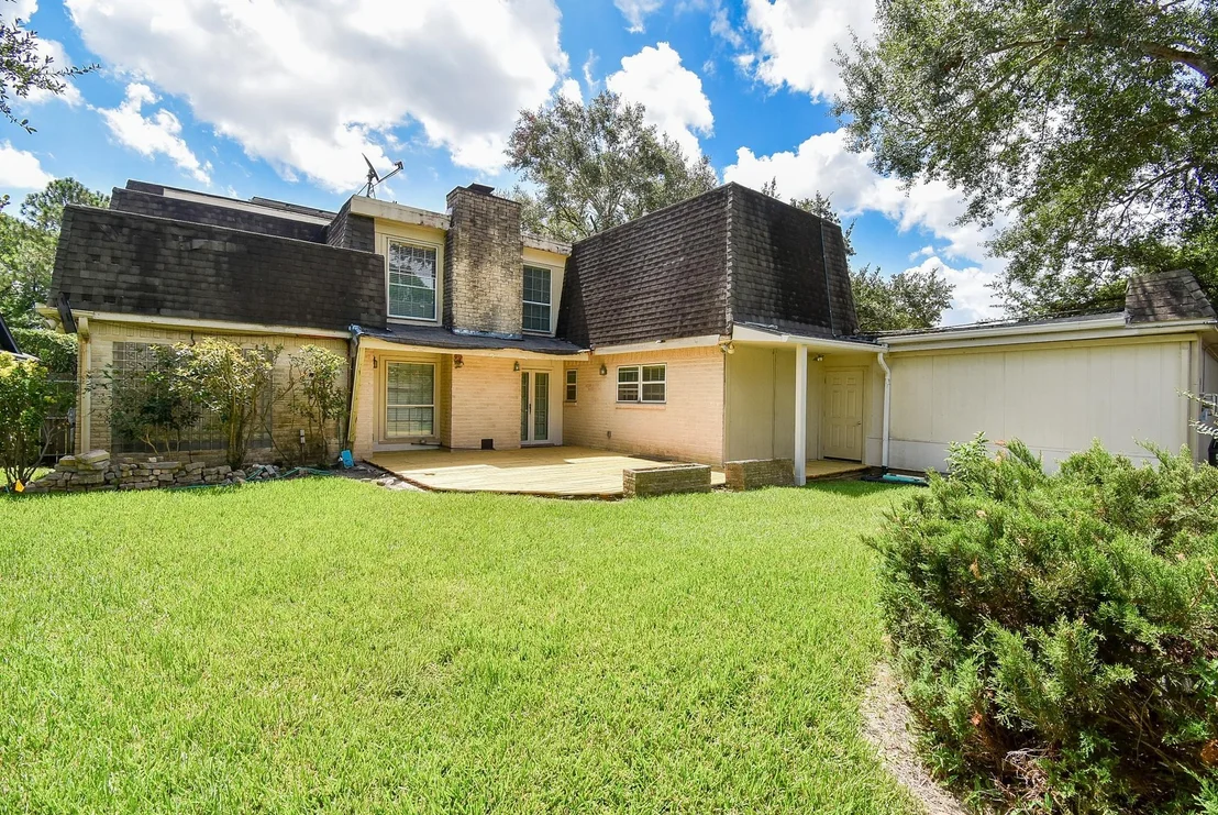 Photo of 426 Longview Drive