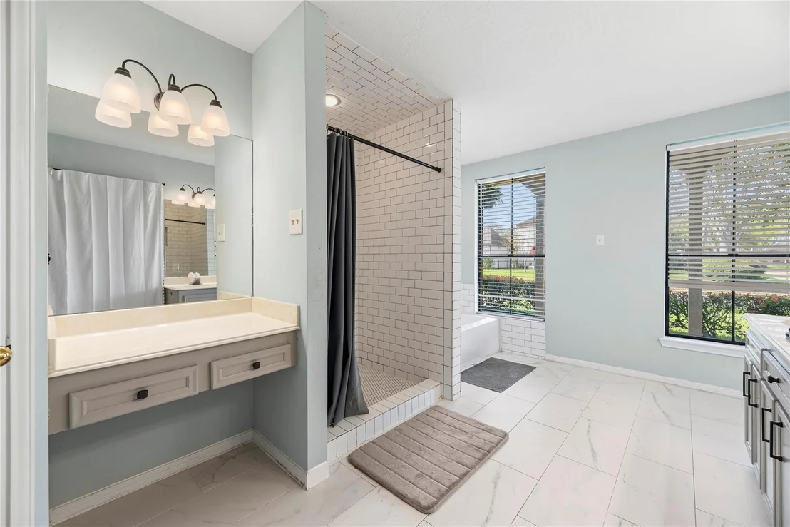 Photo of 1802 Quarterpath Drive