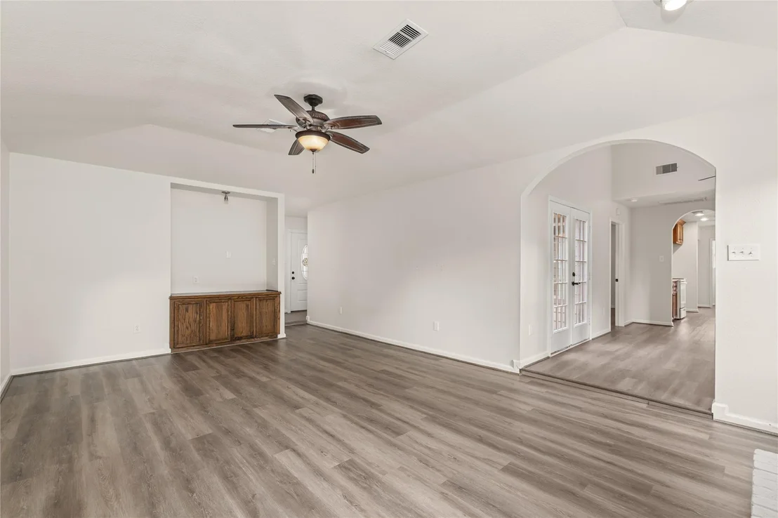 Photo of 16126 Spinnaker Drive