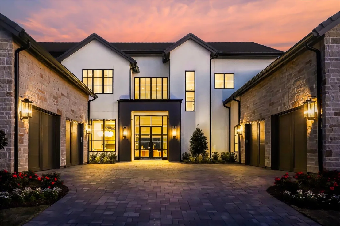 Photo of 50 Aria Isle Drive