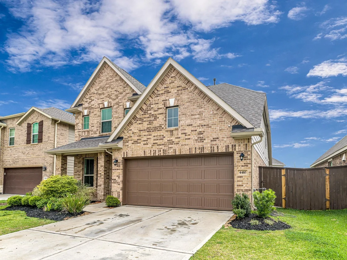 Photo of 4410 Pale Fox Lane