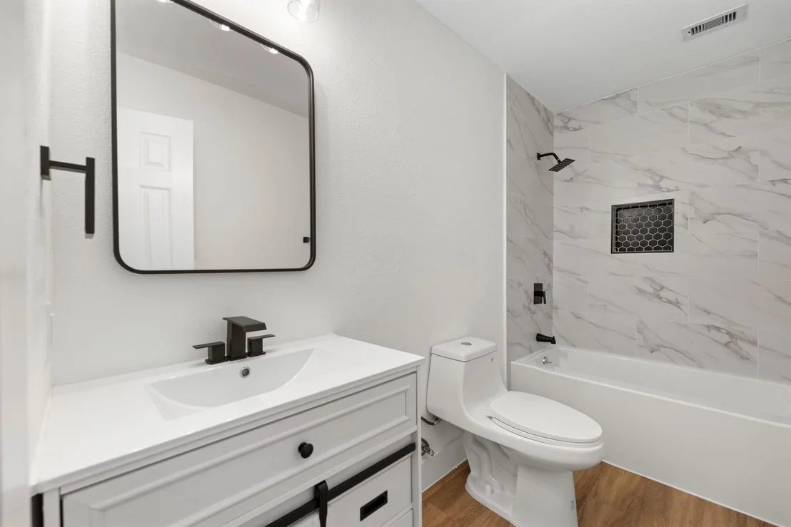 Photo of 21315 Greengate Drive