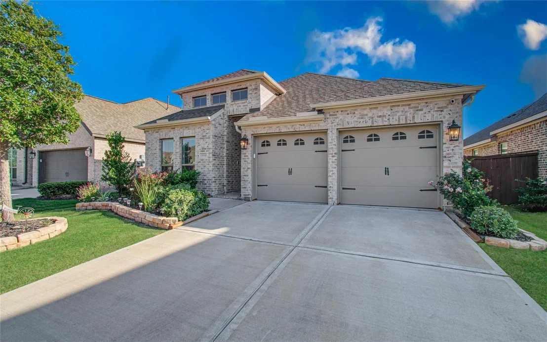 Photo of 5030 Morrison Drive