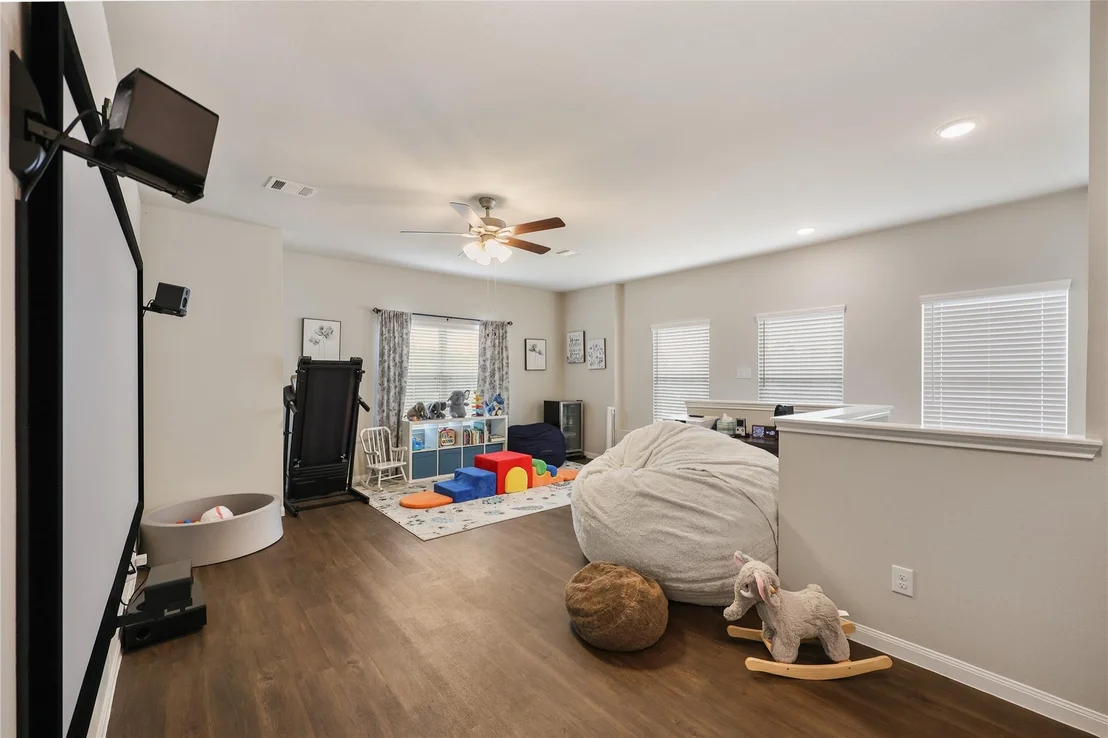 Photo of 94 Hanover Lane
