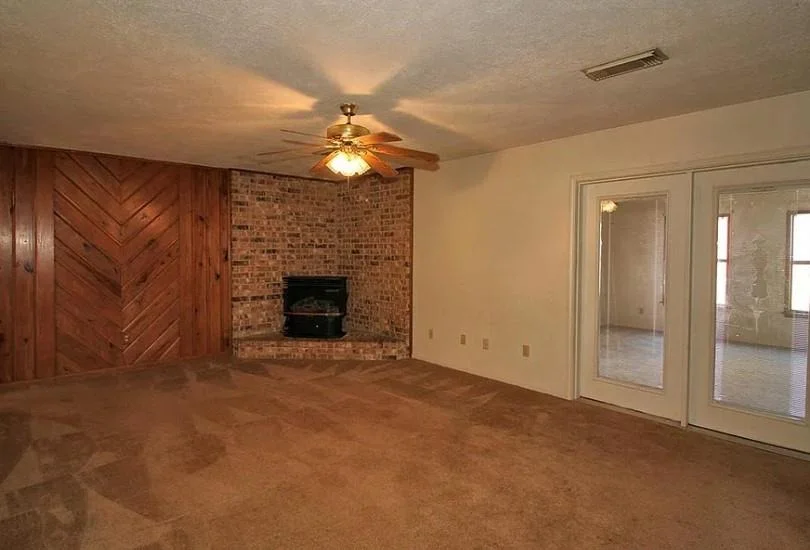 Photo of 949 Dillon Drive