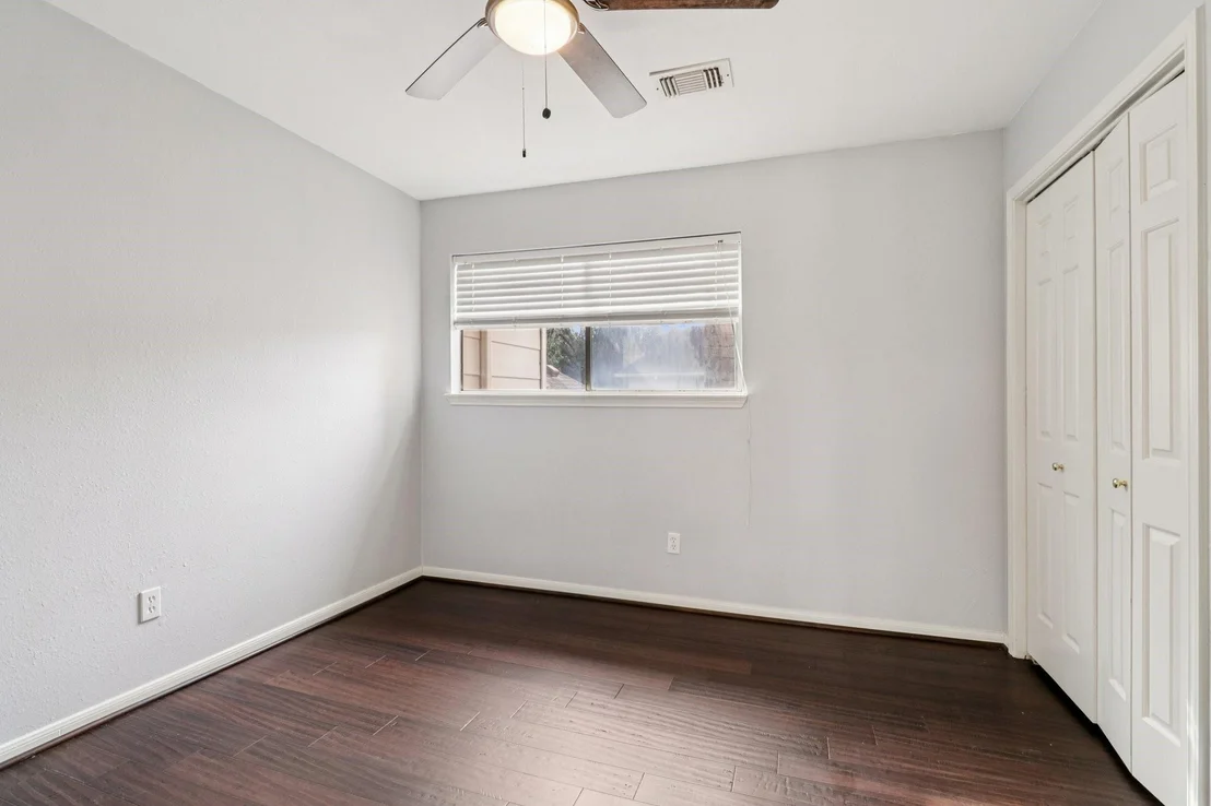 Photo of 8003 Oceanside Drive