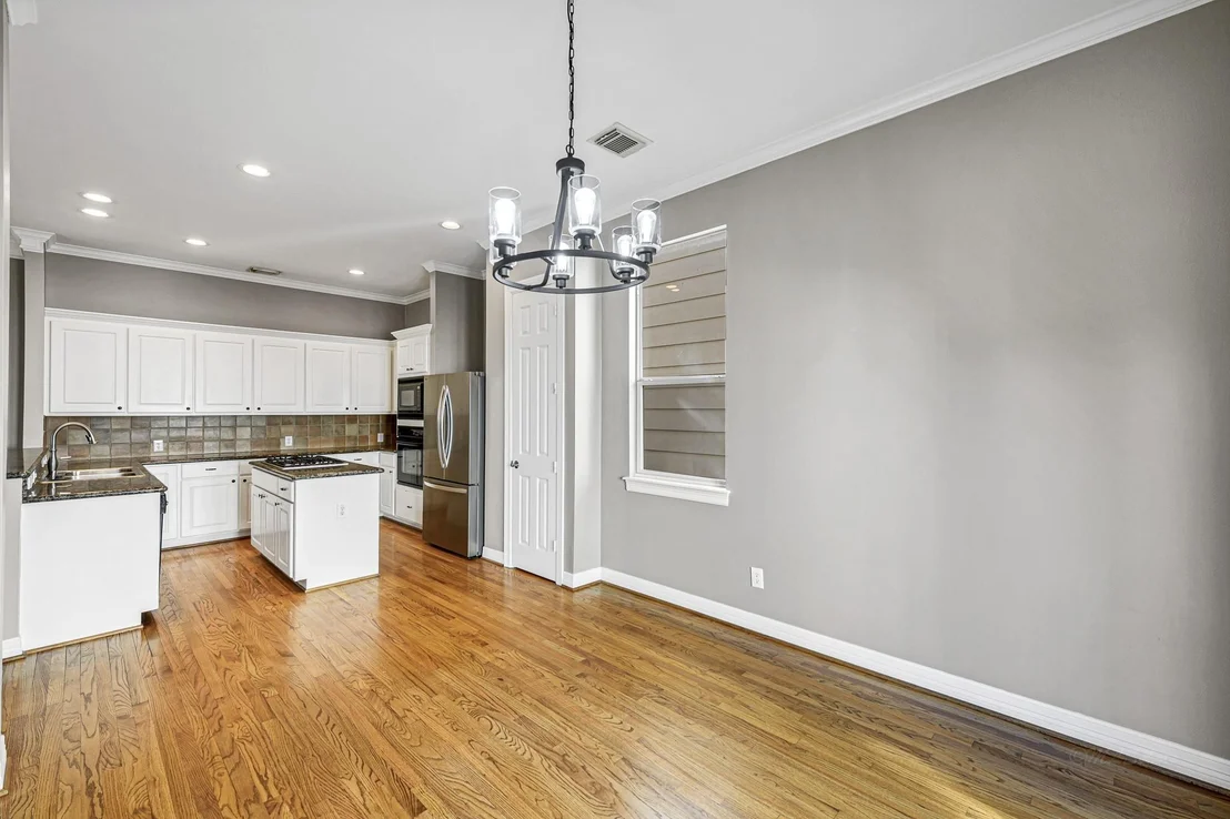Photo of 1505 Roy Street
