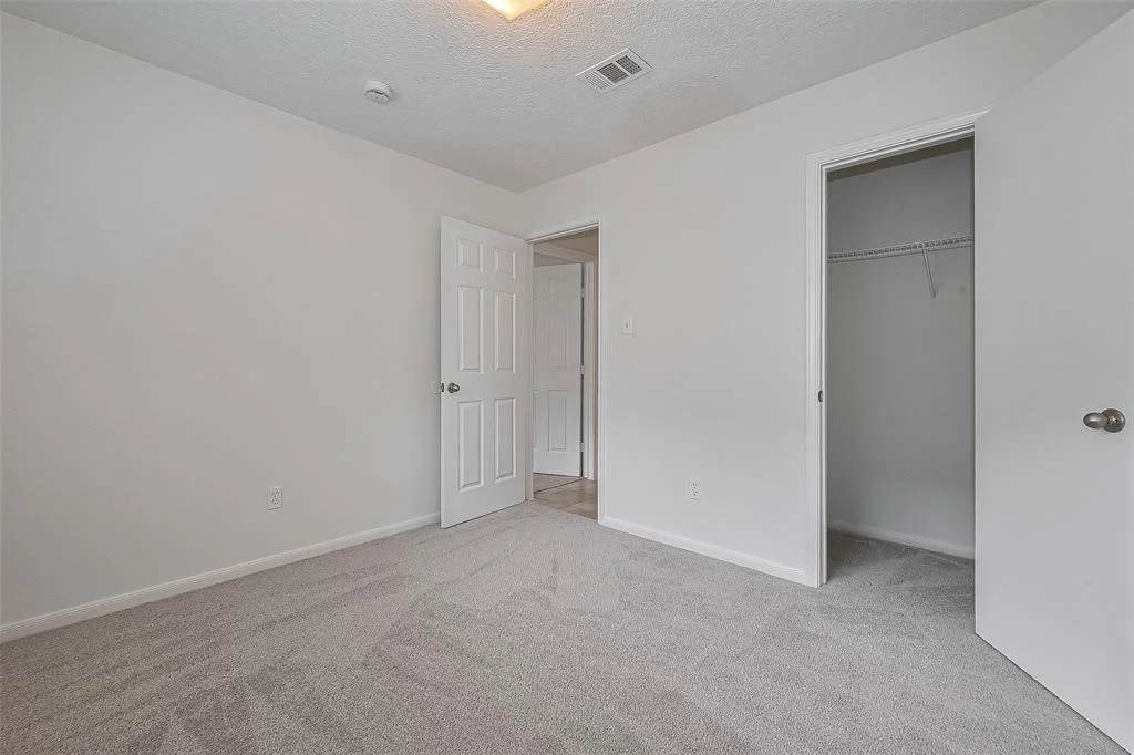 Photo of 6711 Autumn Flowers Drive