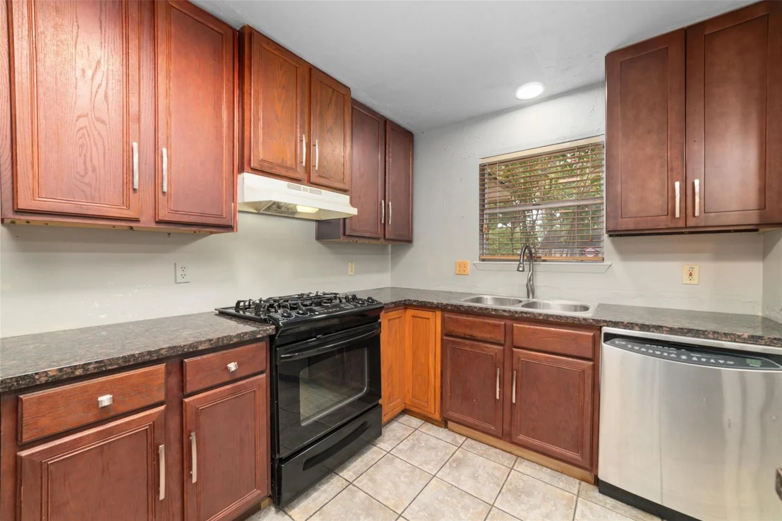 Photo of 2318 Gumspring Lane