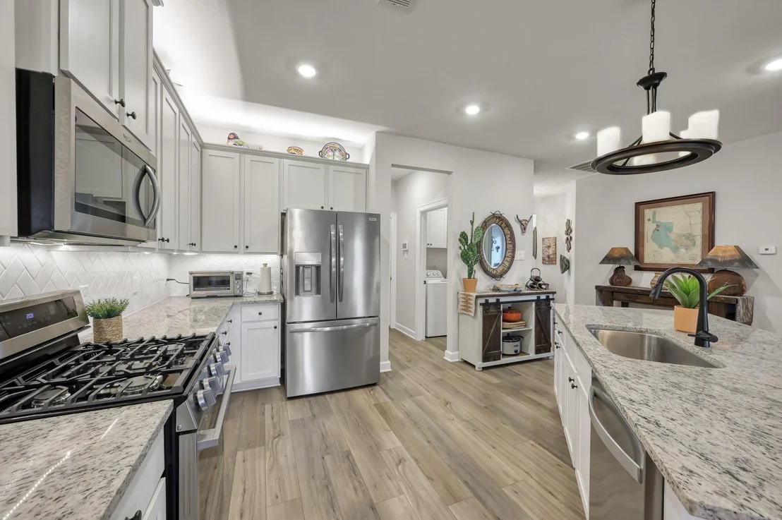 Photo of 6115 White Spruce Drive