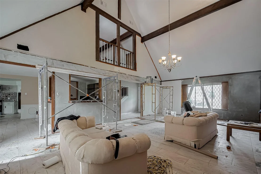 Photo of 811 Loire Lane