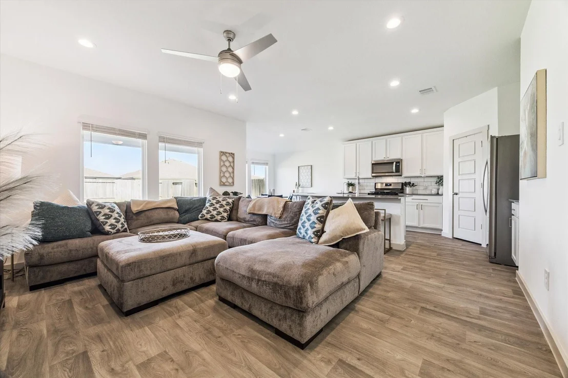 Photo of 8018 Buck Lane