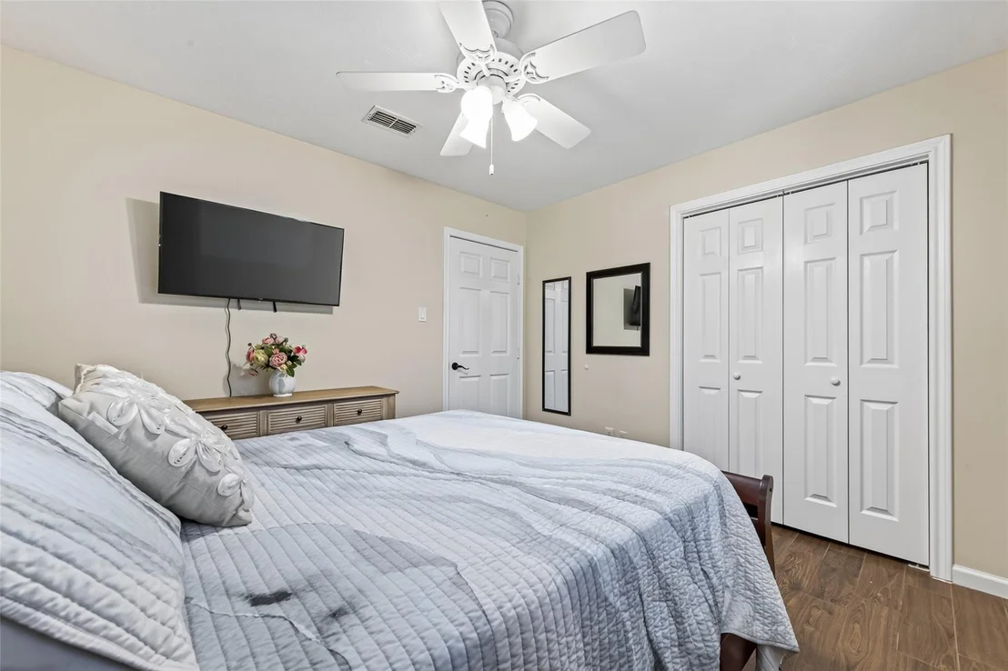 Photo of 5038 Pine Cliff Drive