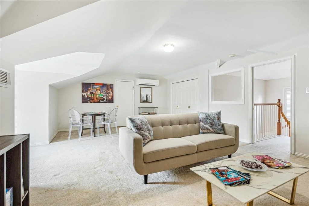 Photo of 6105 Annapolis Street