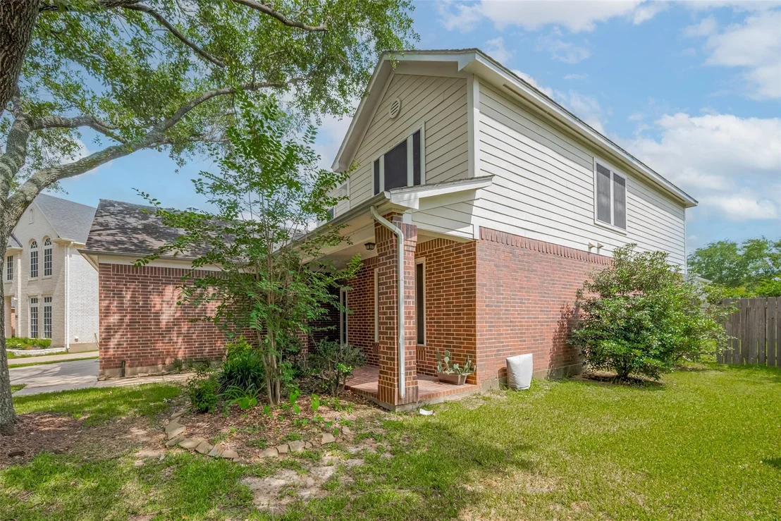 Photo of 17206 Haley Falls Lane