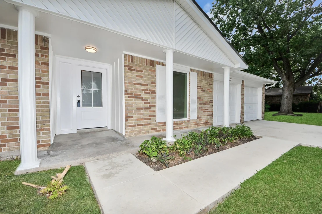 Photo of 11211 Sageoak Drive