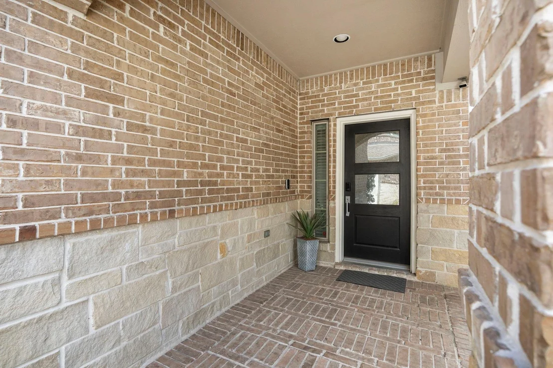 Photo of 1216 Murrayhill Drive