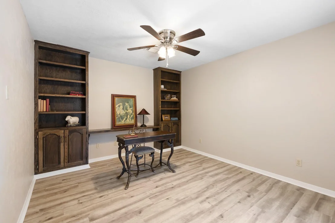 Photo of 2307 Quail Hollow Drive