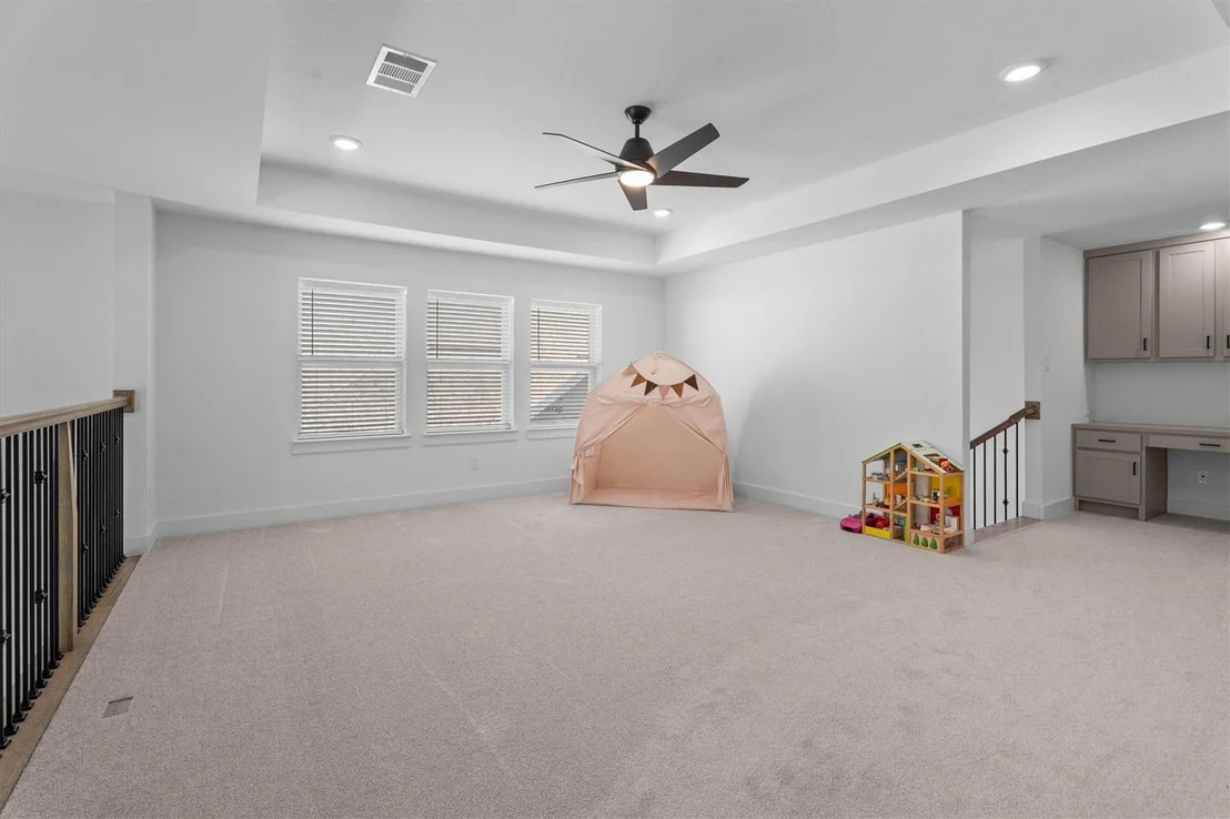 Photo of 27866 Wooded Pond Drive