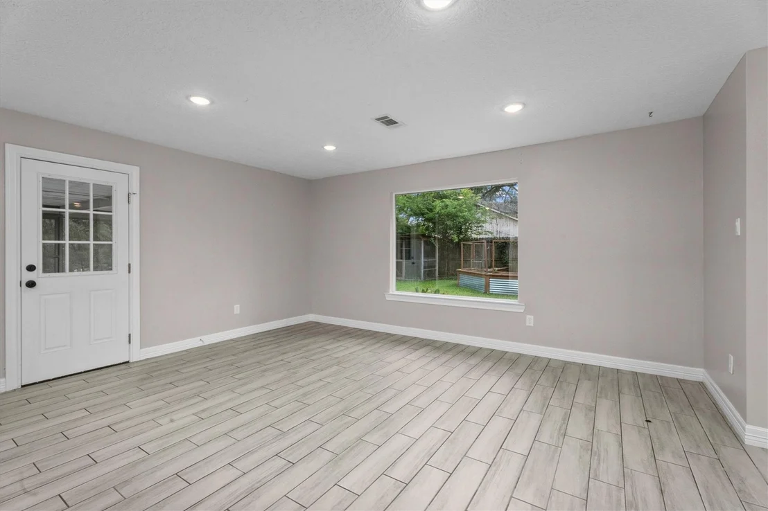 Photo of 703 Barbara Street